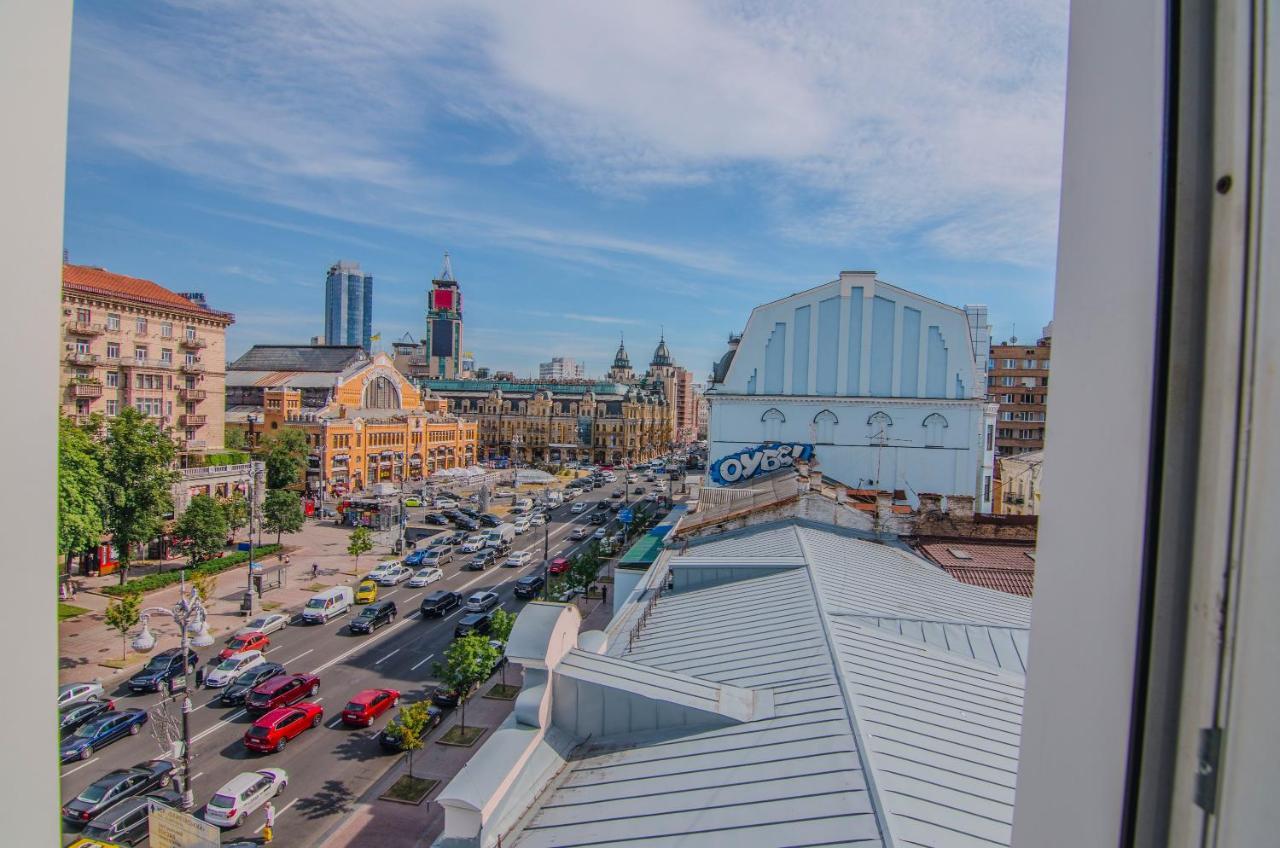 Lucky Hostel На Крещатике Kyiv Exterior foto